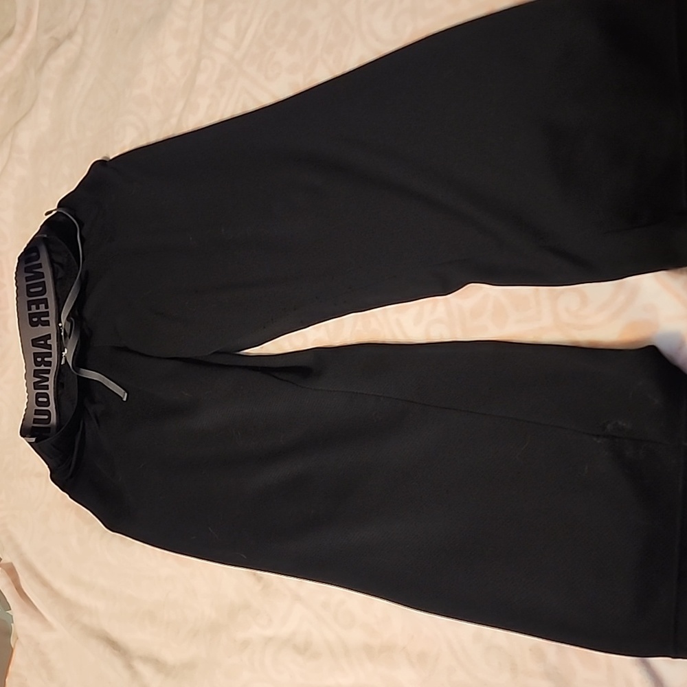 Athletic pants
